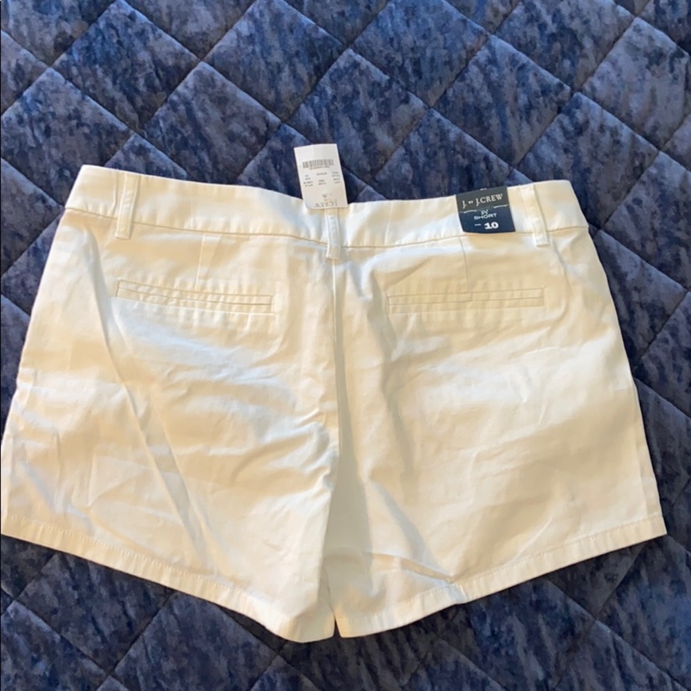 3.5in J.Crew Shorts - Picture 2 of 4